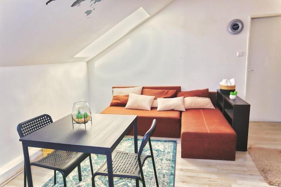 A Private Room In City Center In Bratislava Exteriér fotografie
