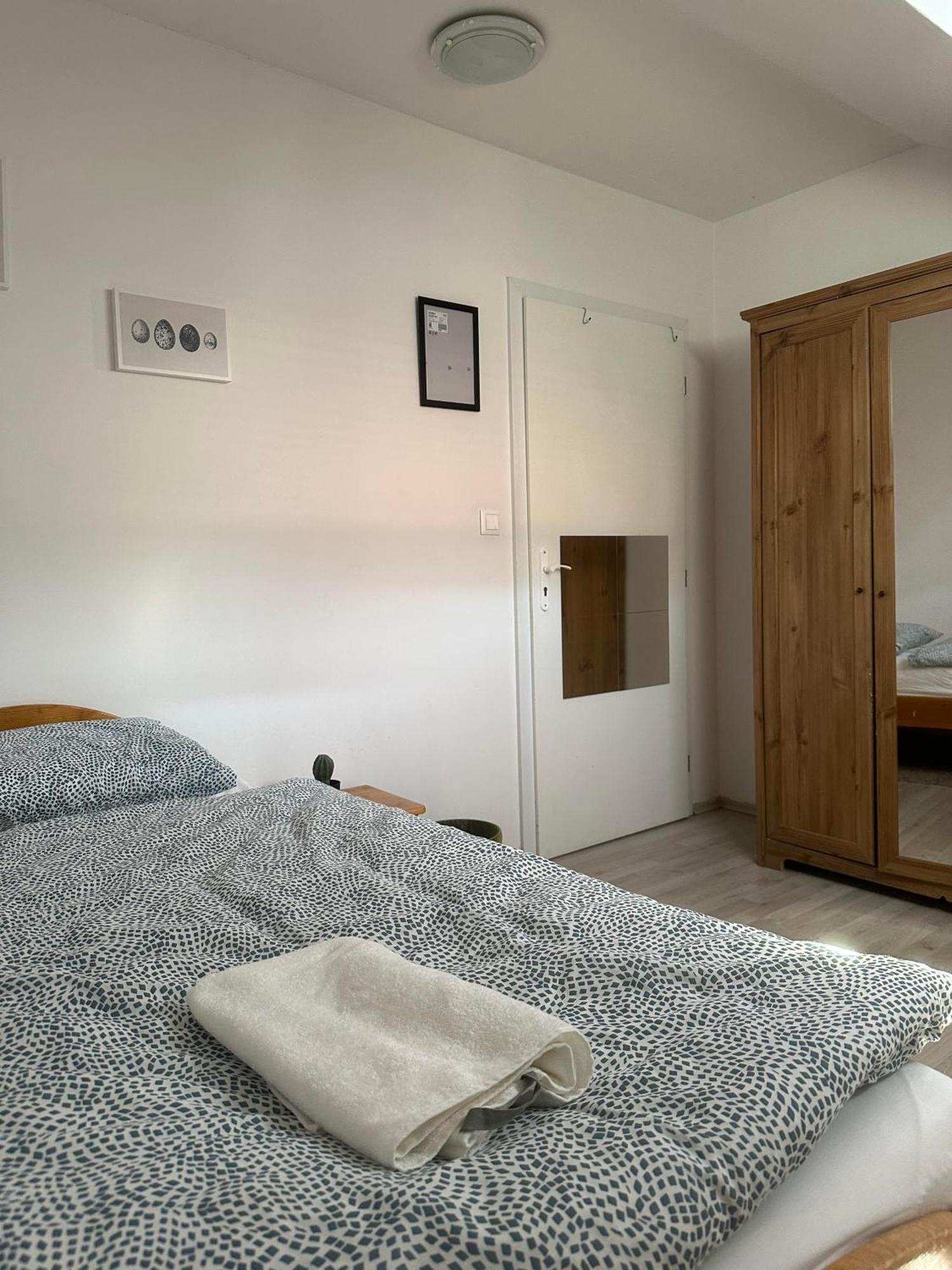 A Private Room In City Center In Bratislava Exteriér fotografie